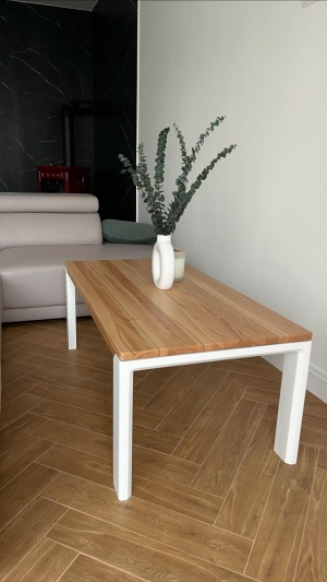 Кофейный столик из дерева ОС С: натуральная столешница, белые ножки 